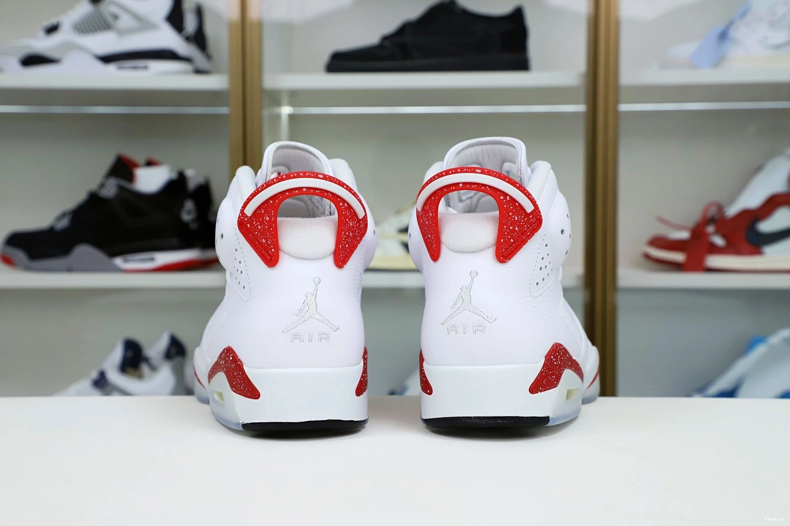 RED 6 JORDAN AIR OREO 1219